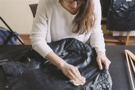 Royal Bag Spa Handbag & Leather Jacket Cleaning Repairs.